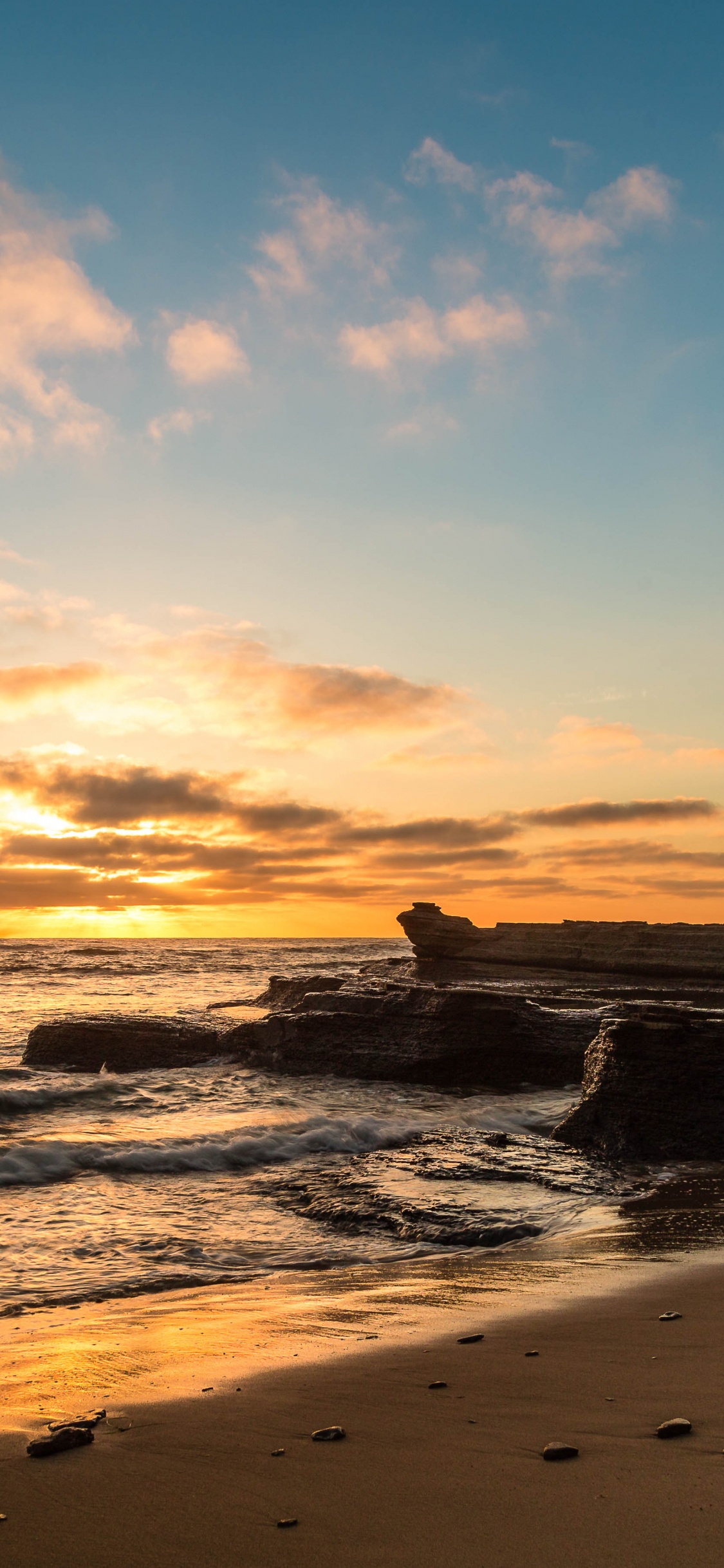 Sea, Cloud, Water, Atmosphere, Natural Landscape. Wallpaper in 1125x2436 Resolution