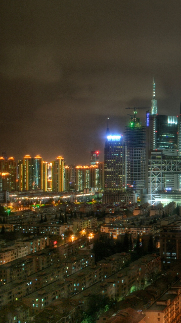 Skyline Der Stadt Bei Nacht Night. Wallpaper in 720x1280 Resolution