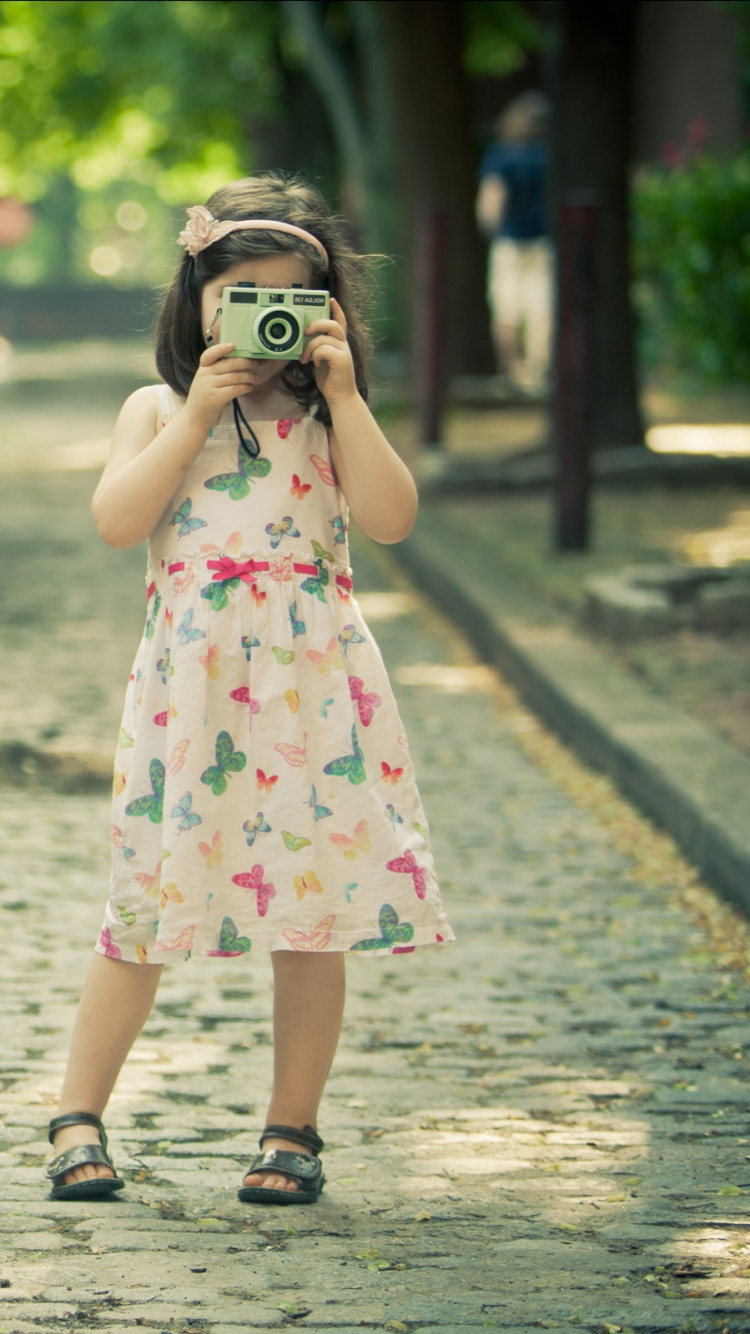 la Luz Del Sol, Carretera, Verde. Wallpaper in 750x1334 Resolution