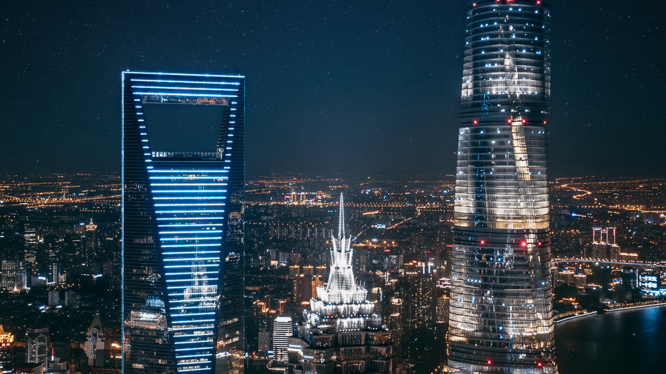 Horizon de la Ville Pendant la Nuit. Wallpaper in 1366x768 Resolution