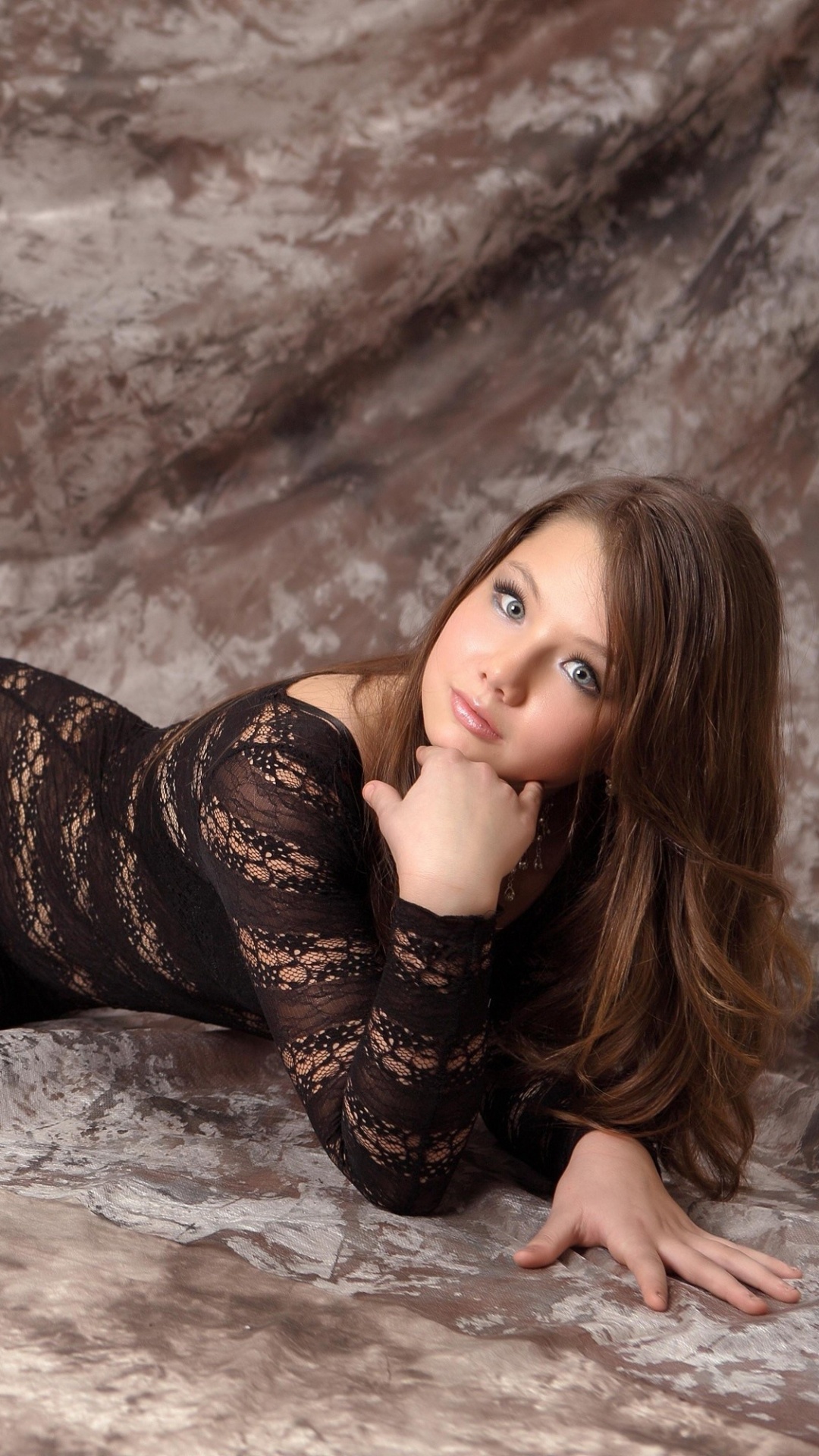 Modell, Schönheit, Strumpf, Kleidung, Bein. Wallpaper in 1080x1920 Resolution