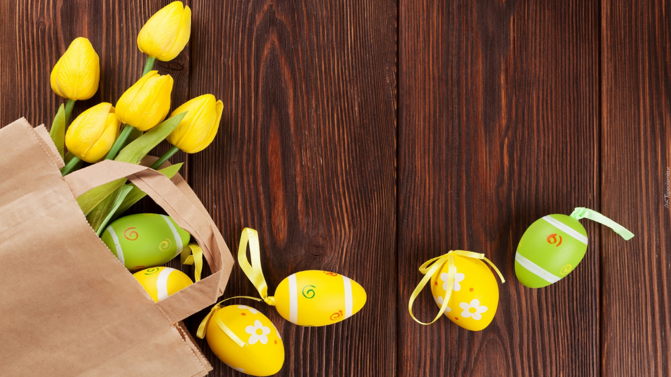 Oeuf de Pâques, Jaune, Fruits, Aliment, Banane. Wallpaper in 1366x768 Resolution