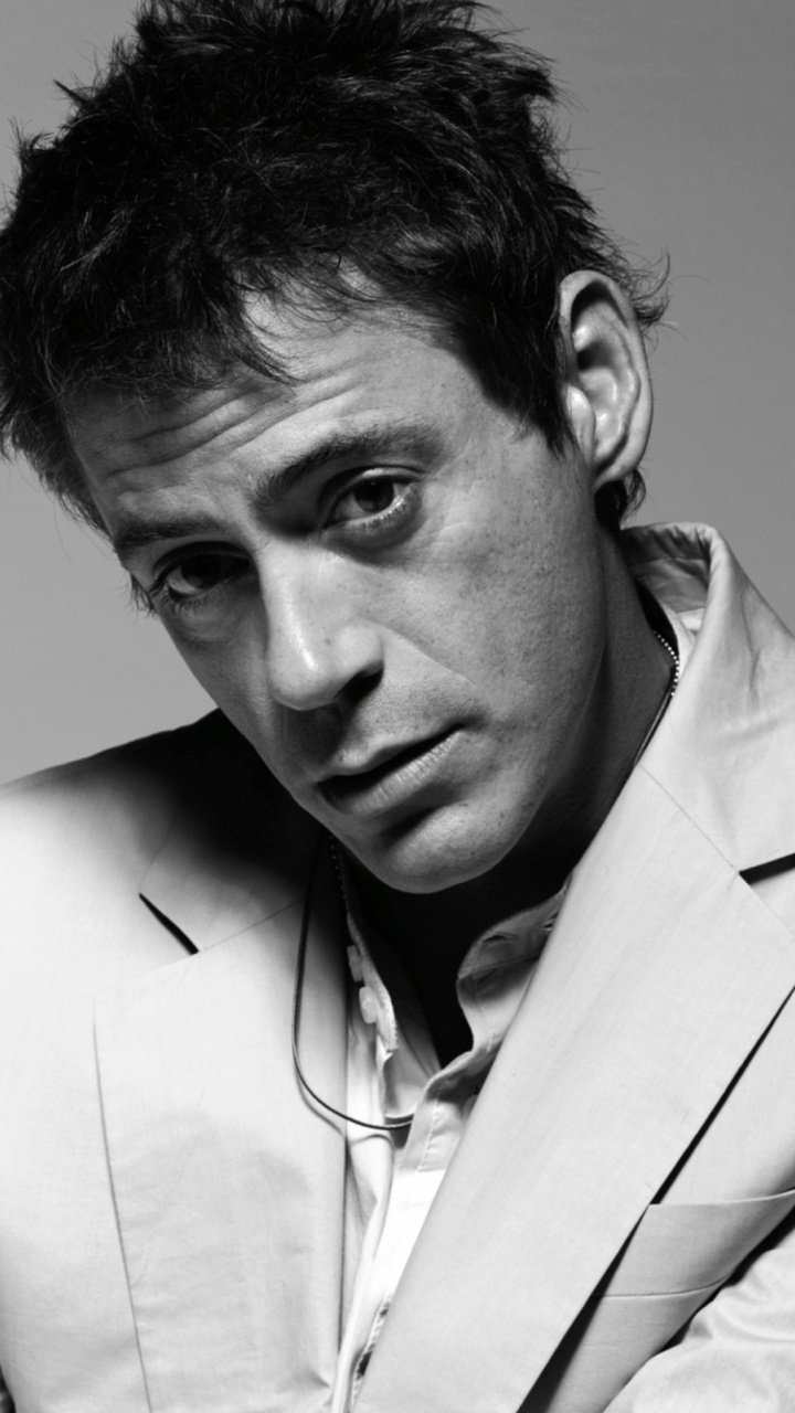 Man in Suit Jacket in Grayscale. Wallpaper in 720x1280 Resolution