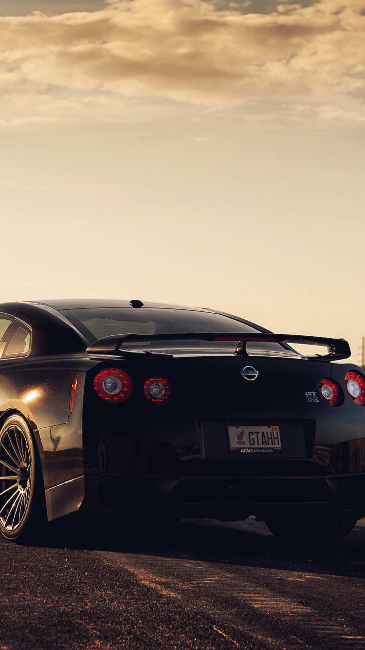 Porsche 911 Noire Sur Fond Gris. Wallpaper in 750x1334 Resolution