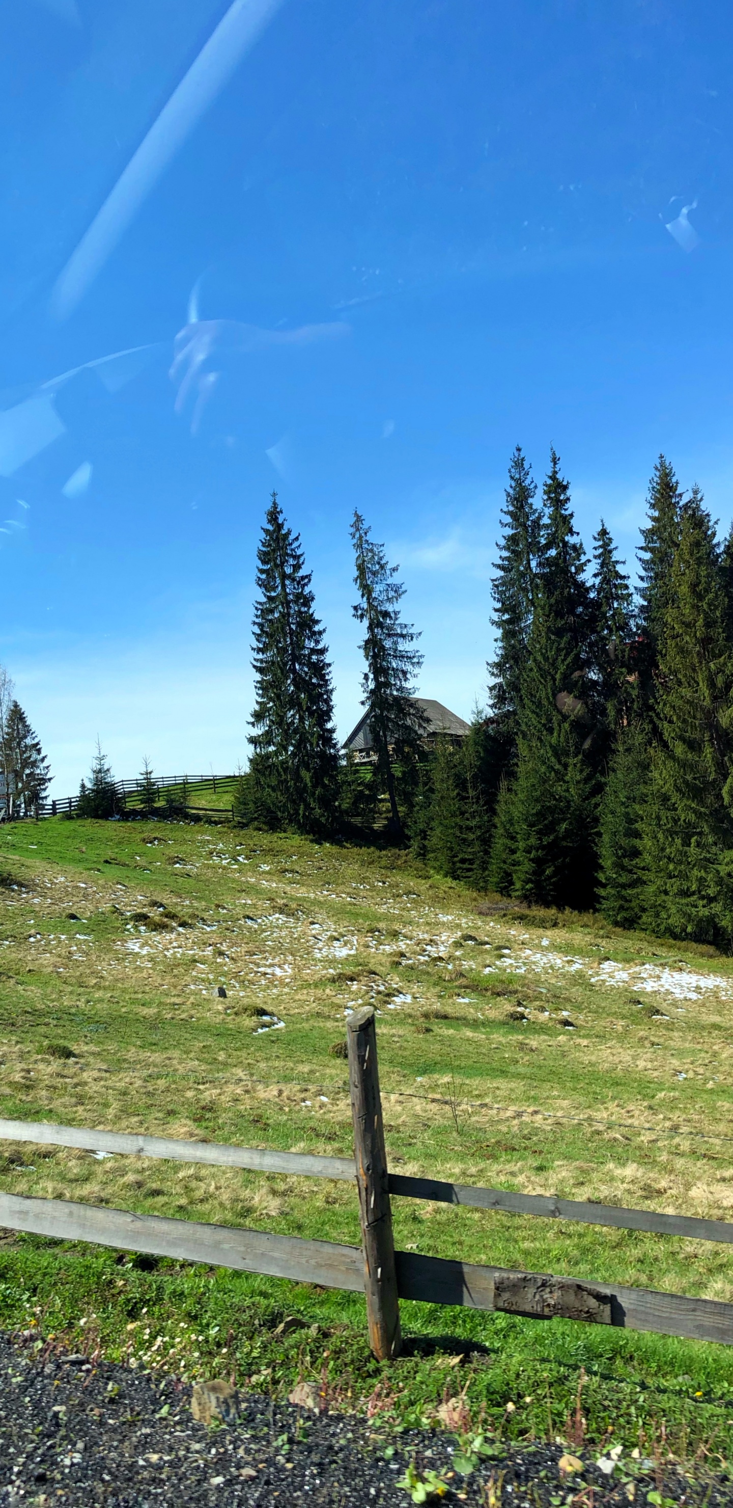 Gewässer, Road, Bergigen Landschaftsformen, Natur, Vegetation. Wallpaper in 1440x2960 Resolution