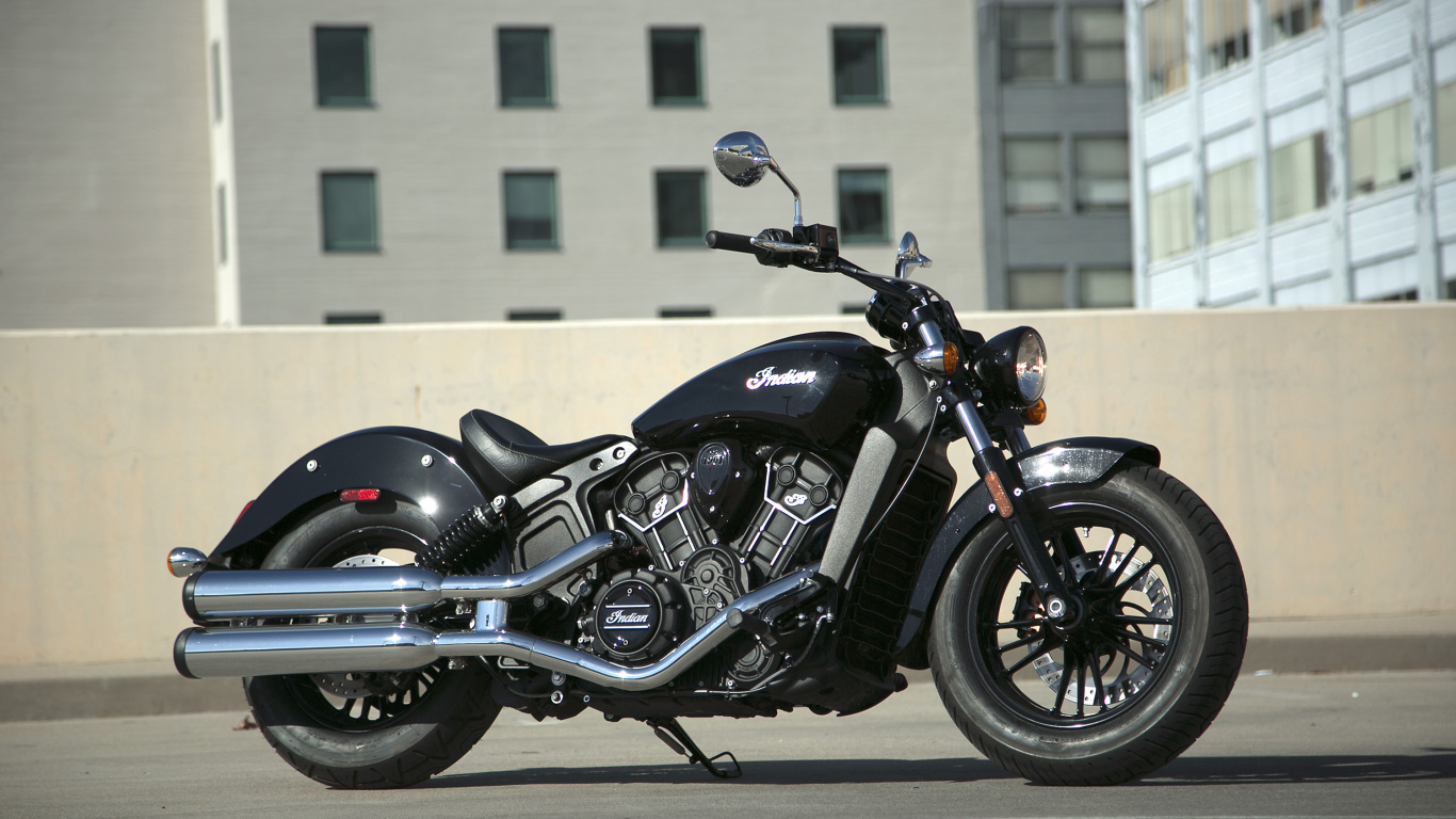 Black and Silver Cruiser Motorcycle. Wallpaper in 1366x768 Resolution