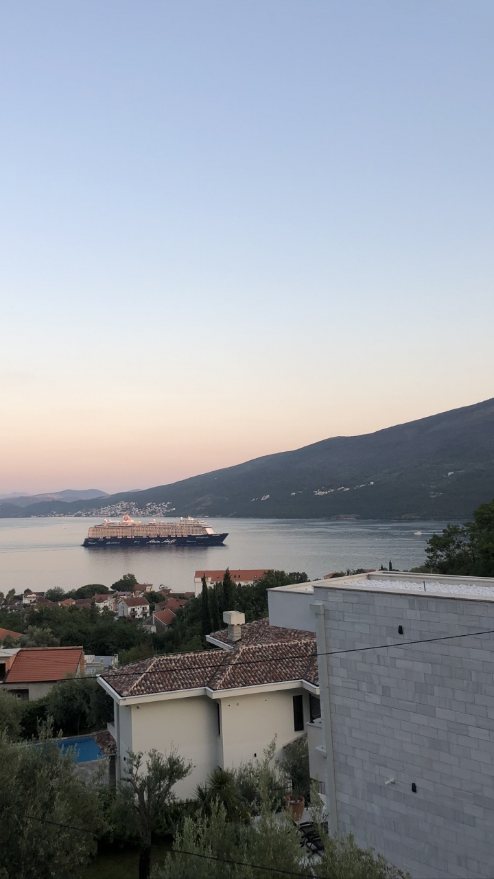 银行, 高地, 船只, 储存器, 屋顶 壁纸 720x1280 允许