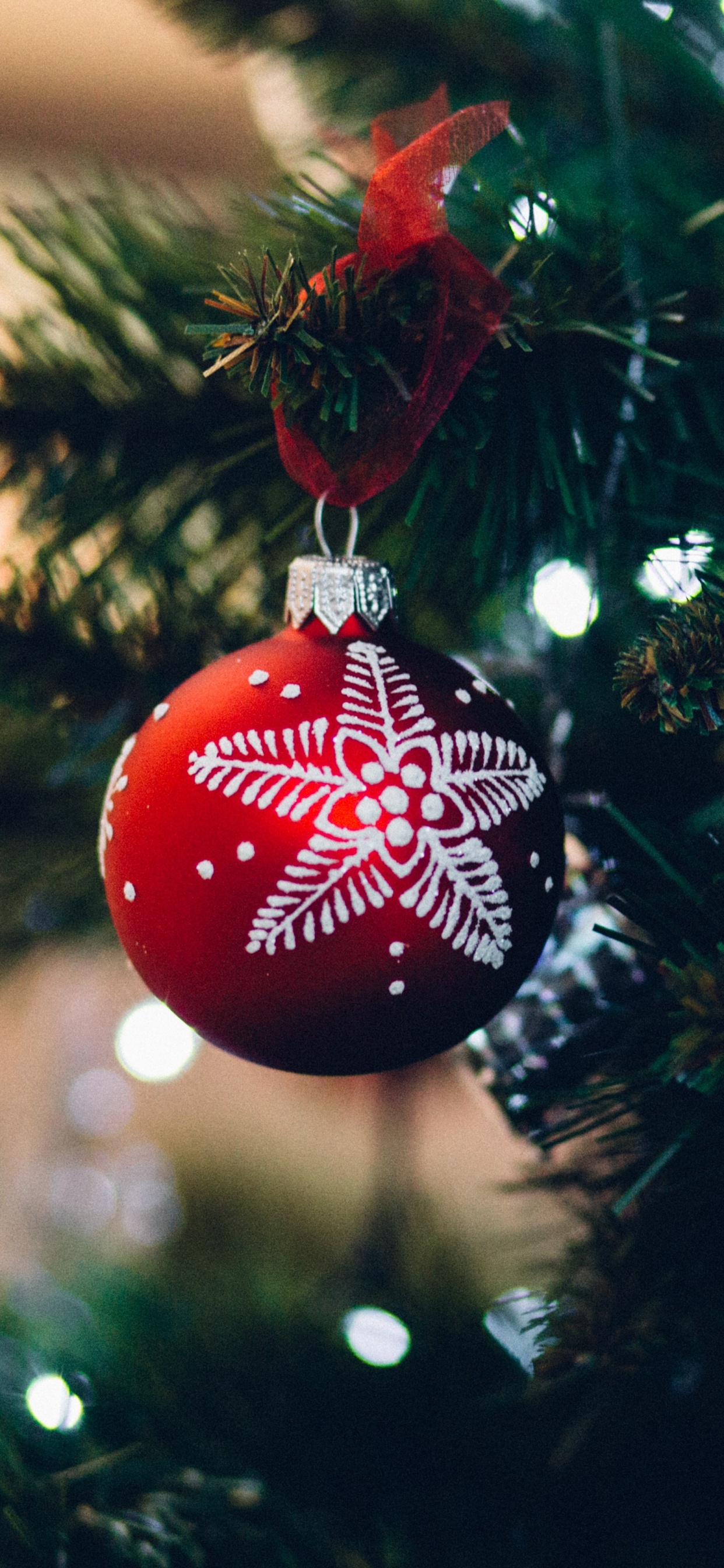 Decoración de la Navidad, El Día De Navidad, Adorno de Navidad, Navidad, la Víspera de Navidad. Wallpaper in 1242x2688 Resolution