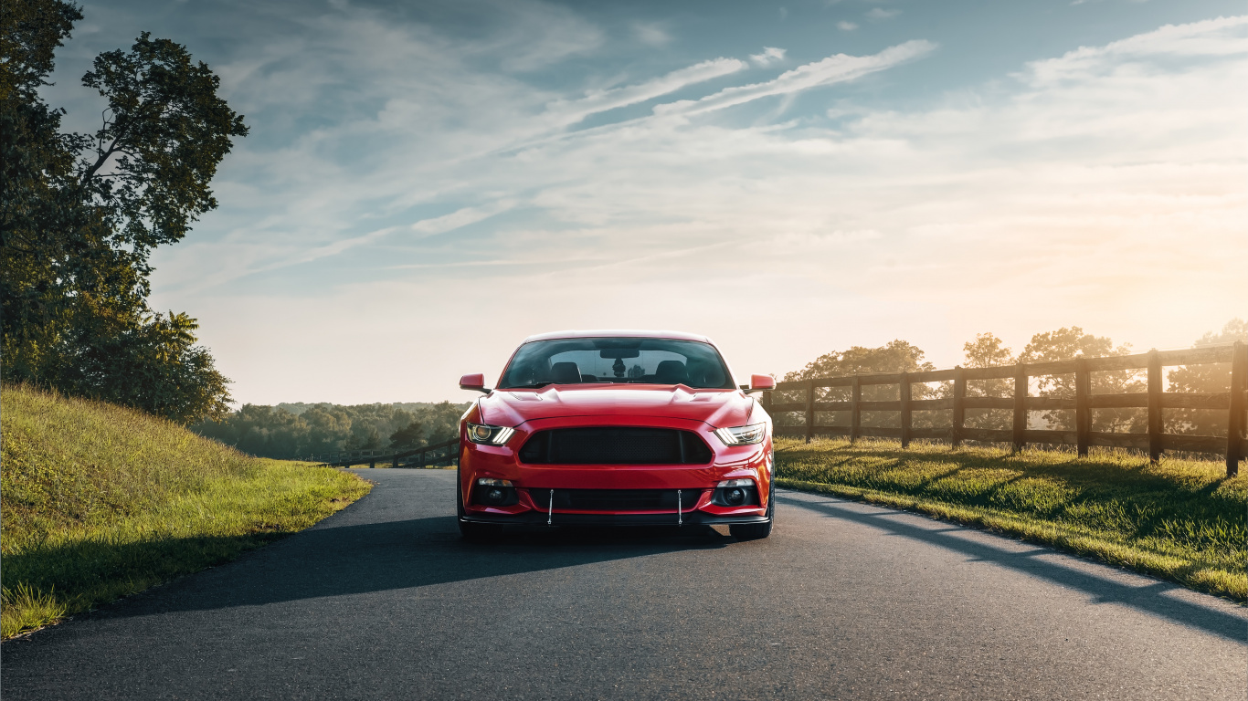 Voiture Rouge Sur la Route Pendant la Journée. Wallpaper in 1366x768 Resolution