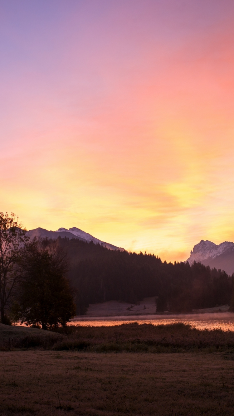 Nature, Atmosphère, Paysage Naturel, Afterglow, Highland. Wallpaper in 750x1334 Resolution