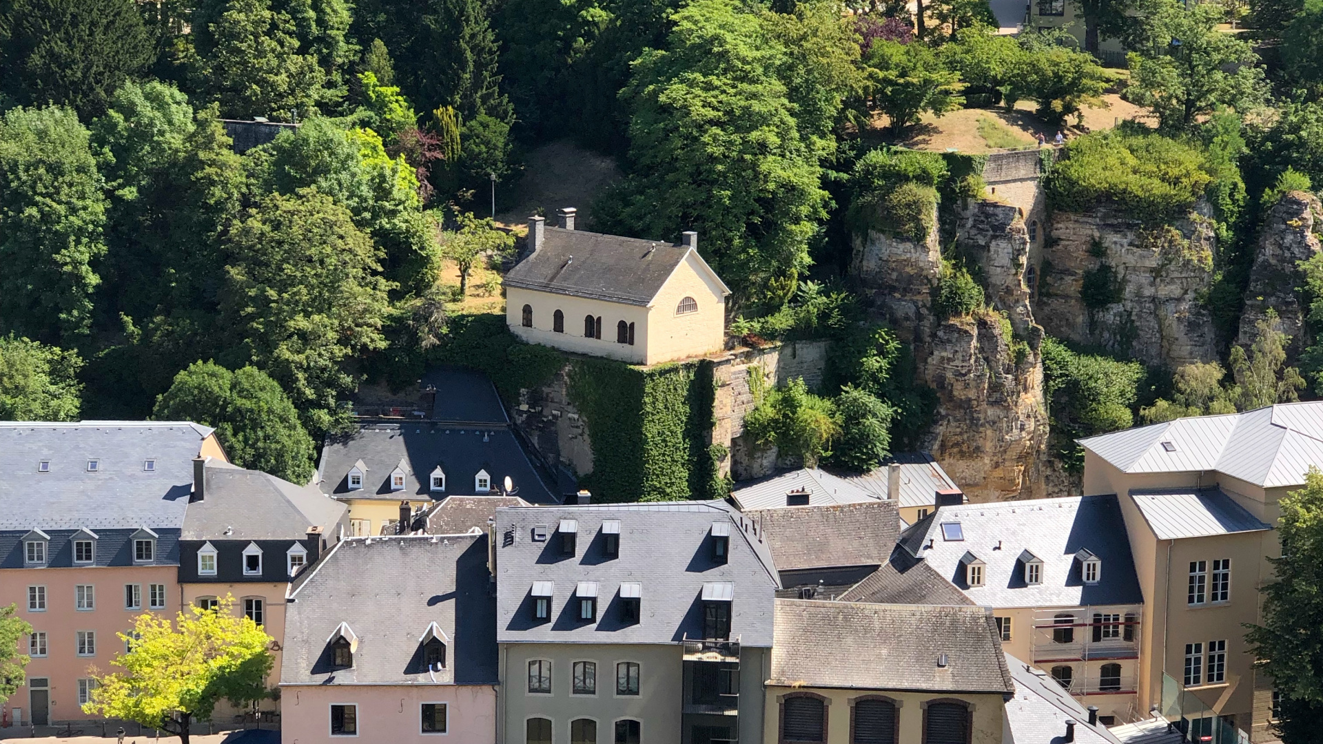 Village de Montagne, Immobilier, Biologie, Sciences, Fenêtre. Wallpaper in 1920x1080 Resolution