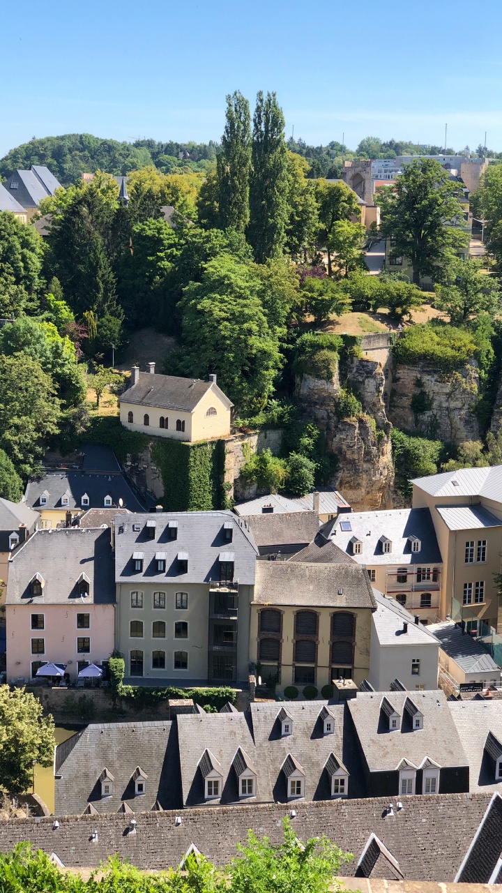 Village de Montagne, Immobilier, Biologie, Sciences, Fenêtre. Wallpaper in 720x1280 Resolution