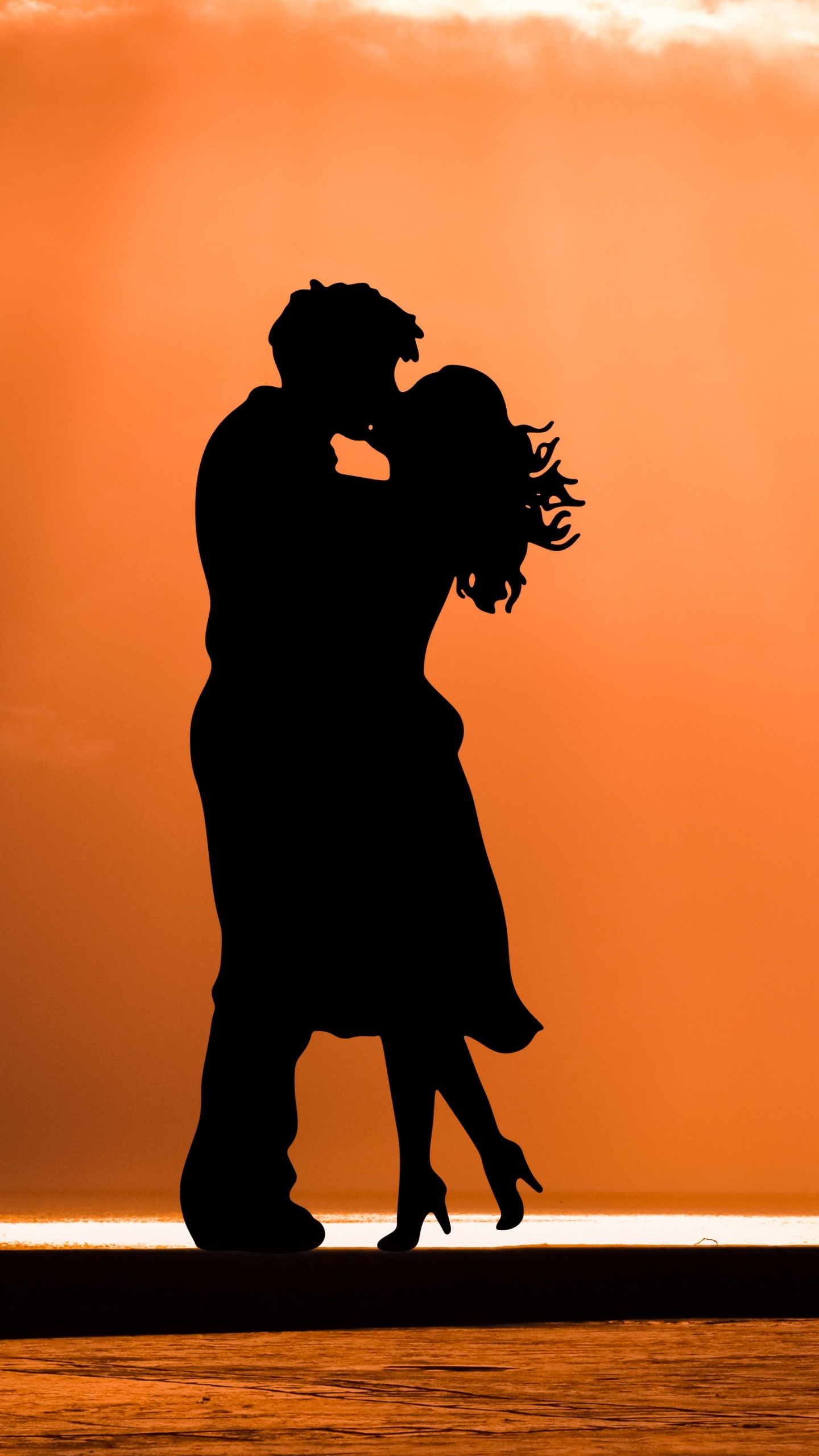 Romantik, Kuss, Silhouette, Menschen in Der Natur, Abend. Wallpaper in 1440x2560 Resolution