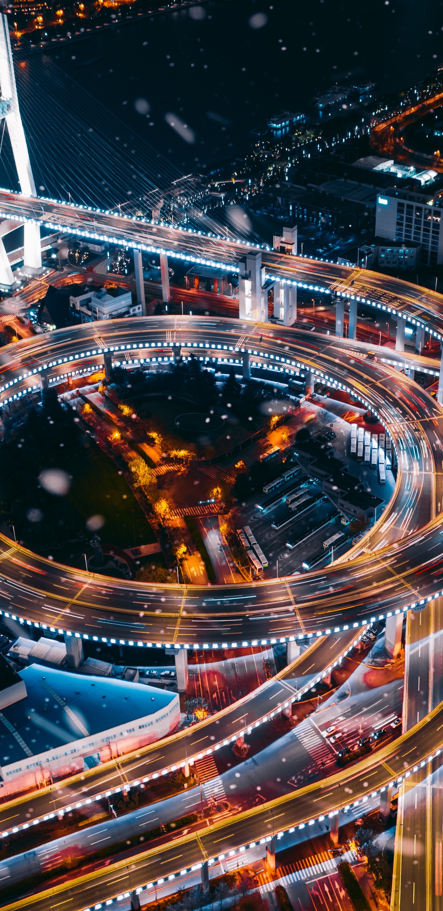 Time Lapse Photography of City Lights During Night Time. Wallpaper in 1440x2960 Resolution