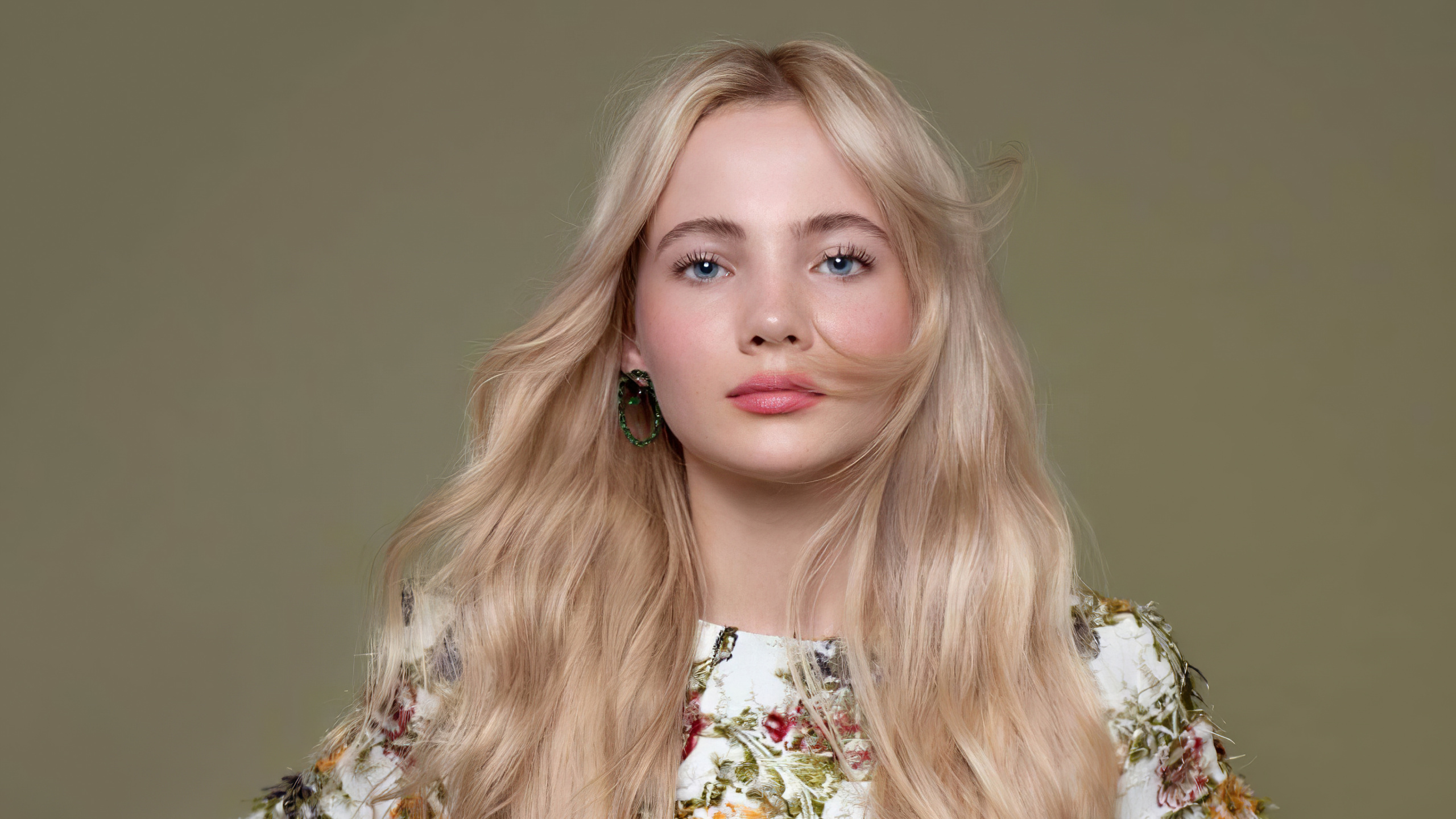 弗雷亚·艾伦（Freya Allan）, Netflix, 演员, Ciri, 鼻子 壁纸 2560x1440 允许