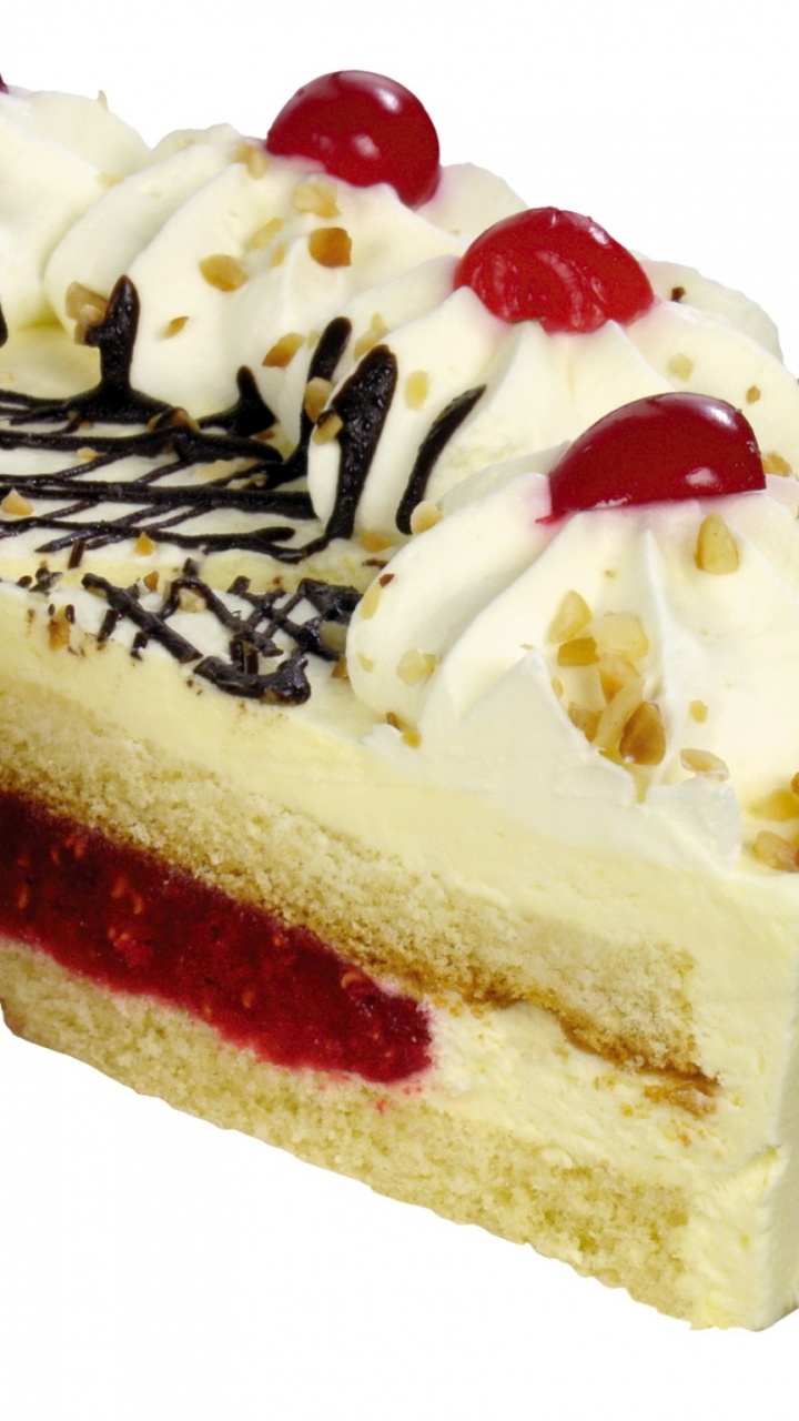 Gâteau Blanc et Marron Avec Des Pépites Rouges et Noires. Wallpaper in 720x1280 Resolution