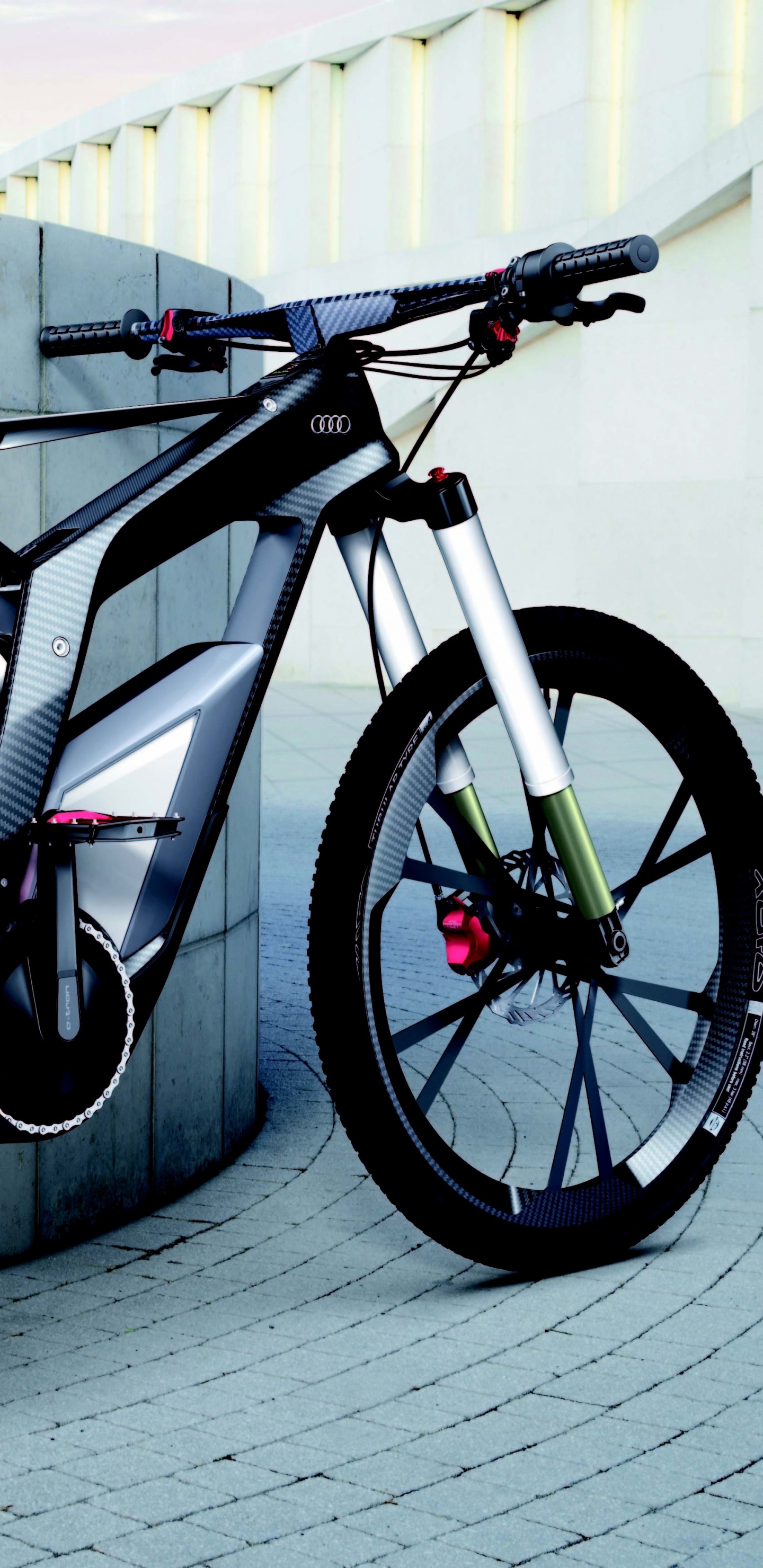 Schwarz-graues Mountainbike. Wallpaper in 1440x2960 Resolution