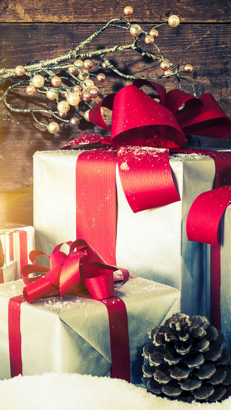 圣诞节的装饰品, 圣诞节礼物, 礼物, 新的一年, 圣诞装饰 壁纸 750x1334 允许