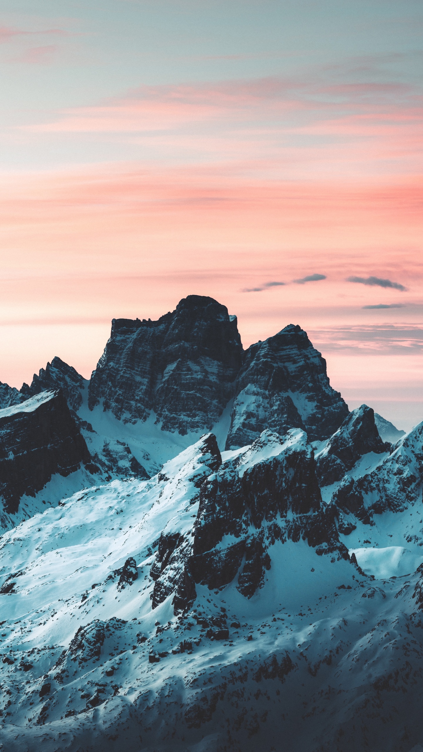 Luz, Ambiente, Montaña, Paisaje Natural, Nieve. Wallpaper in 1440x2560 Resolution