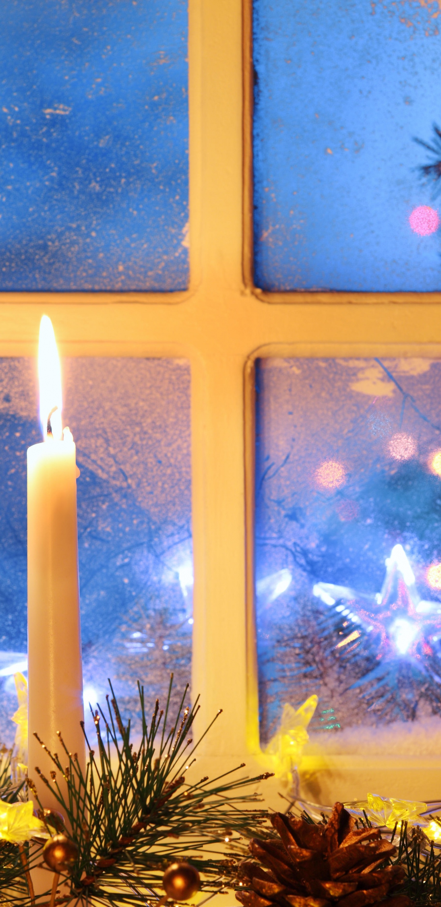 El Día De Navidad, Corona, Decoración de la Navidad, Guirnalda, Luces de Navidad. Wallpaper in 1440x2960 Resolution