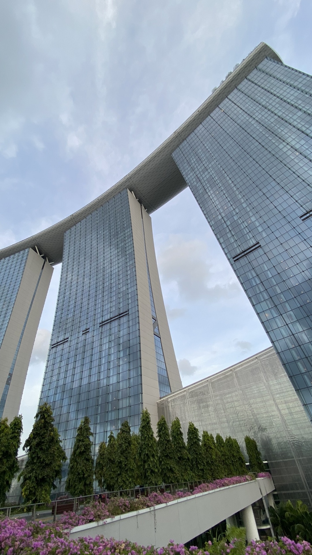 Architecture, Skyscraper, High Rise Building, Daytime, Tower Block. Wallpaper in 1080x1920 Resolution