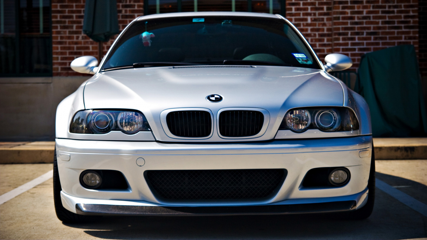 Weiß Bmw m3 Coupé. Wallpaper in 1366x768 Resolution