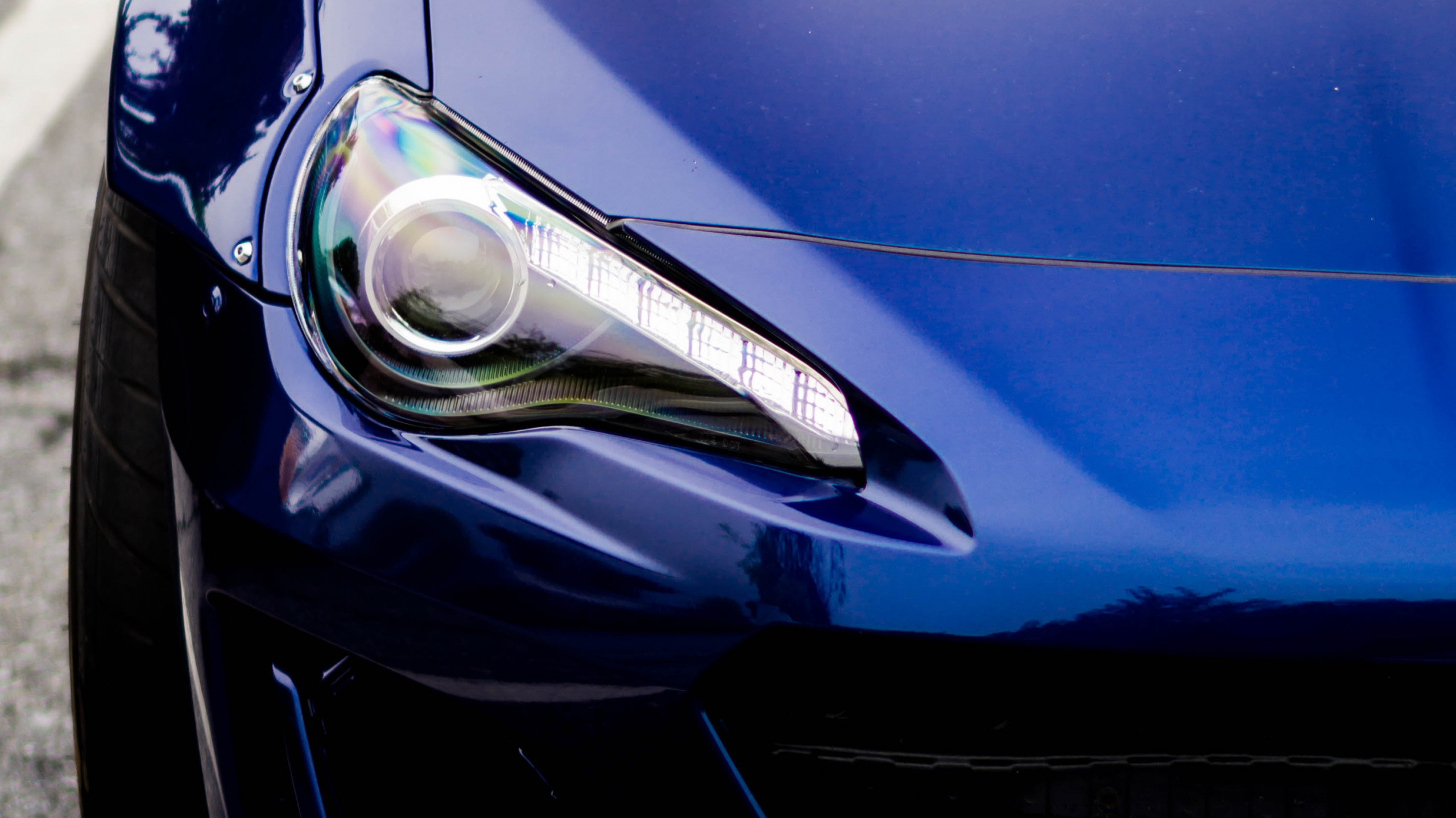 Coche de la Familia, Deportivo, Coche, Subaru Brz, Bugatti Divo. Wallpaper in 2560x1440 Resolution