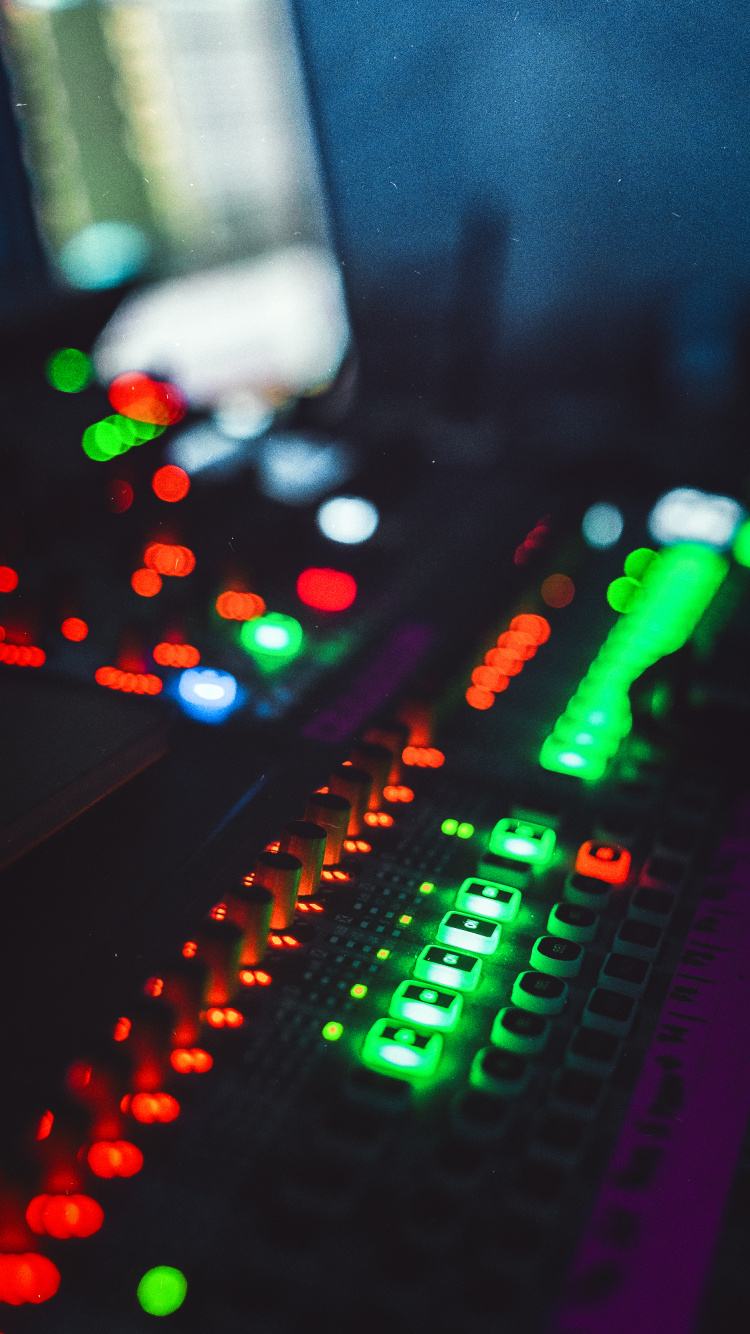 dj Mix, Audio Mixing, Remix, Green, Light. Wallpaper in 750x1334 Resolution