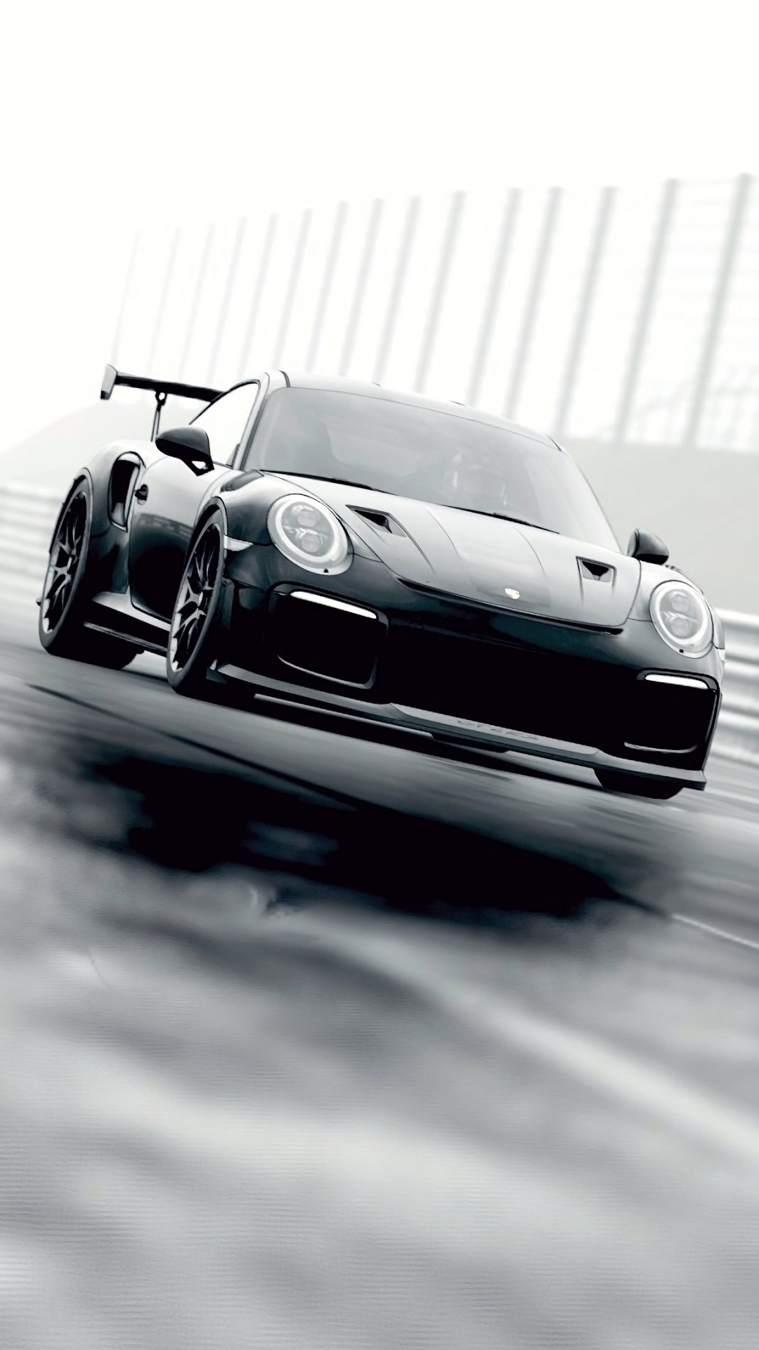 Weiß-schwarzer Porsche 911 Unterwegs. Wallpaper in 1080x1920 Resolution