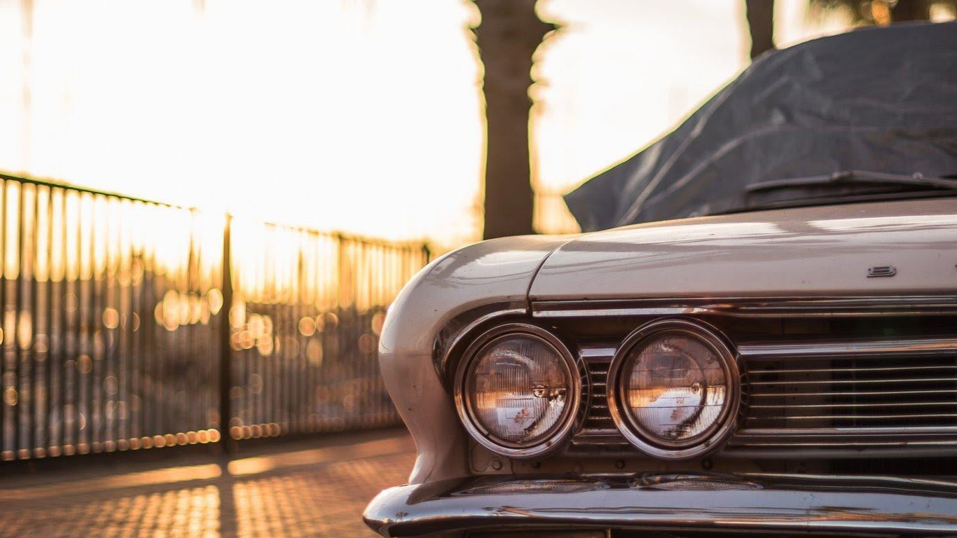 Car, Bayerische Motoren Werke AG, Oldtimer, Autotür, Scheinwerfer. Wallpaper in 1366x768 Resolution