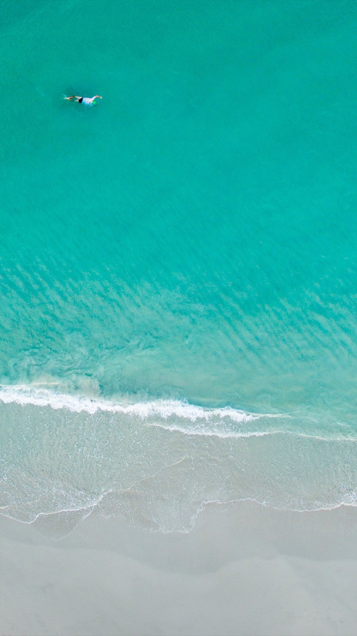 ZTE, ZTE Axon M, Sea, Body of Water, Fluid. Wallpaper in 720x1280 Resolution