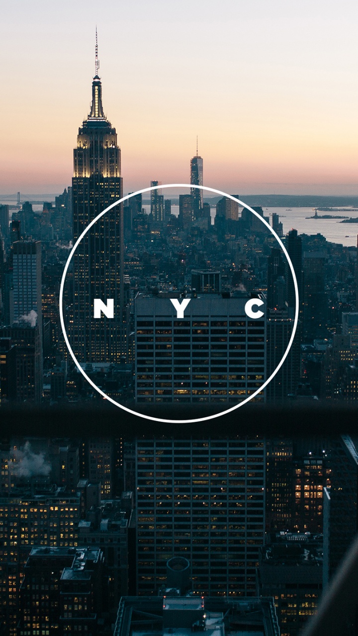 Skyline Der Stadt Bei Nacht Night. Wallpaper in 720x1280 Resolution