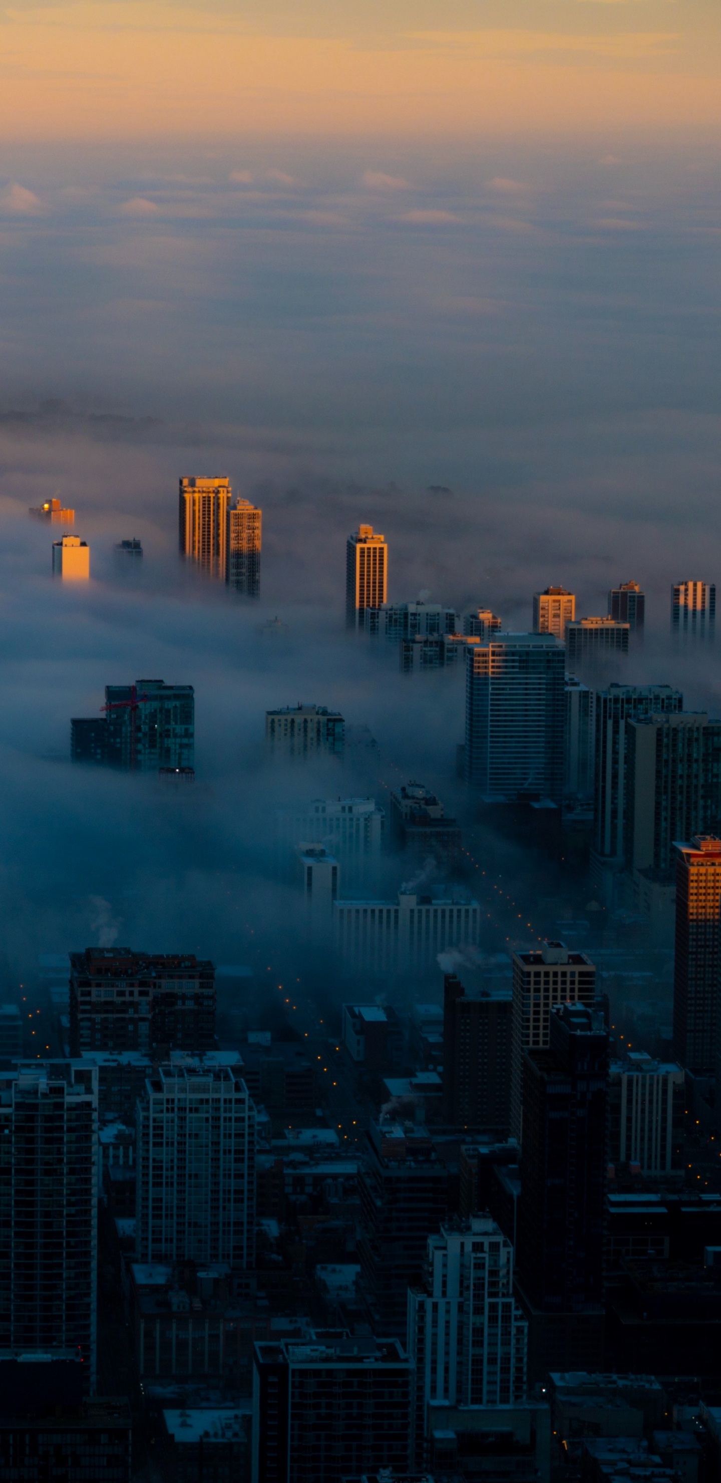 Vista Aérea de Los Edificios de la Ciudad Durante el Día.. Wallpaper in 1440x2960 Resolution