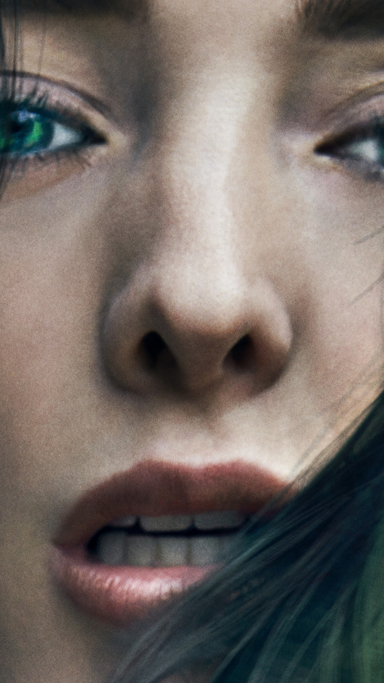 Woman With Black Hair and Green Eyes. Wallpaper in 750x1334 Resolution