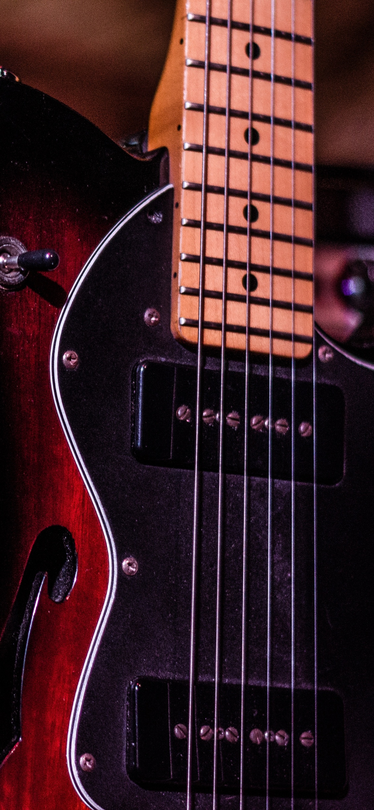 Bass Guitar, Guitar, Electric Guitar, String Instrument, Bass. Wallpaper in 1242x2688 Resolution