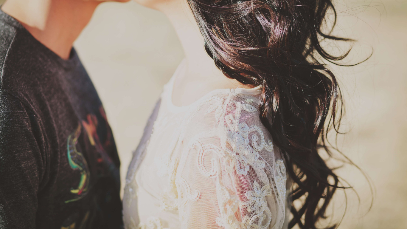 Long Hair, Suffering, Brown Hair, Significant Other, Back. Wallpaper in 1366x768 Resolution