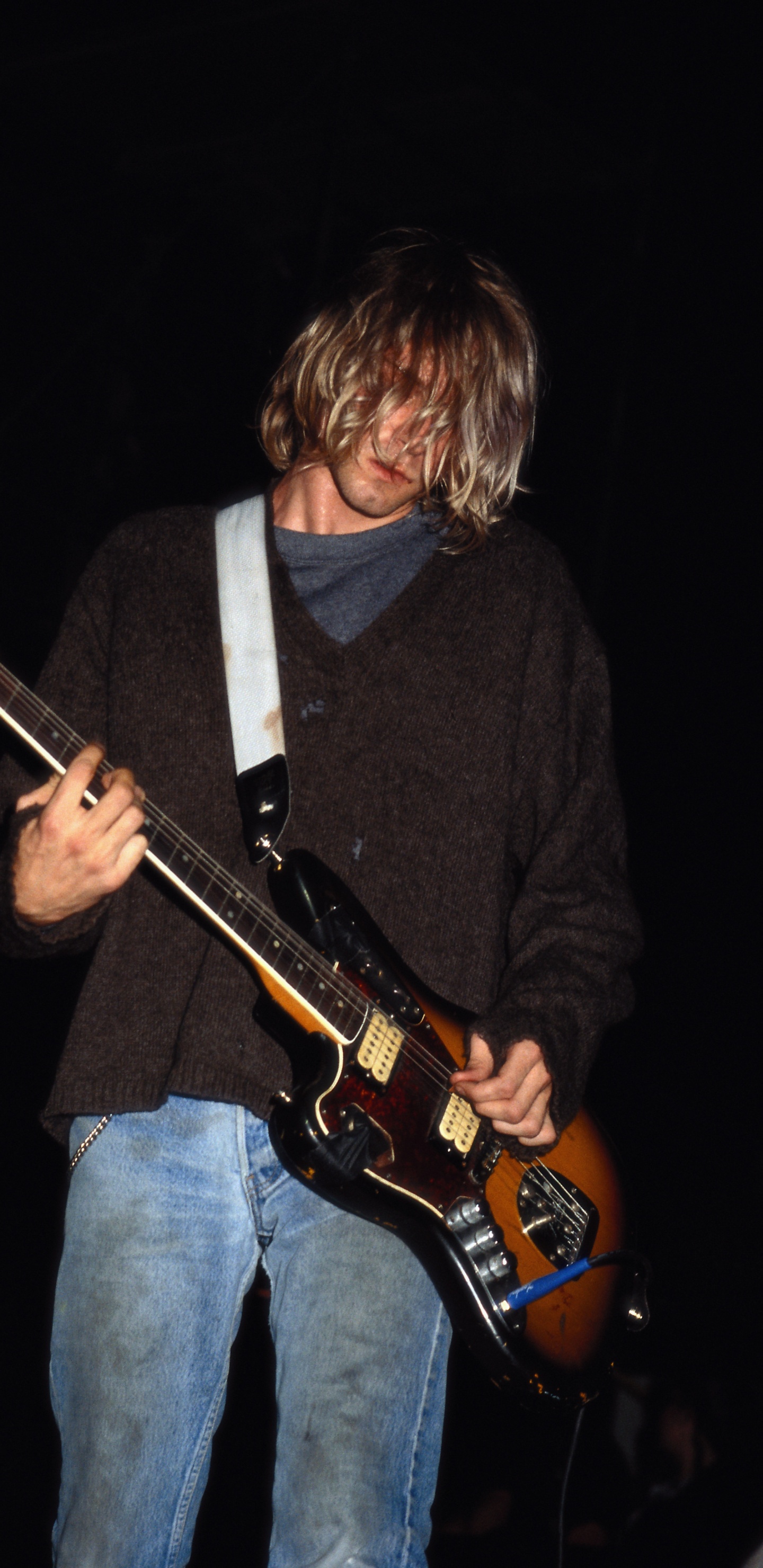 Nirvana, Vivir, Músico, Guitarra, Instrumento Musical. Wallpaper in 1440x2960 Resolution