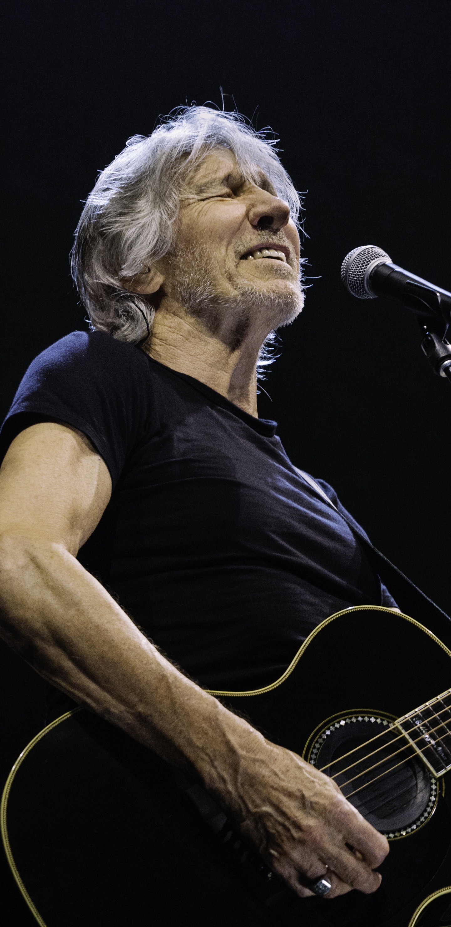 Pink Floyd, Concert, Concert Tour, Musician, Performance. Wallpaper in 1440x2960 Resolution