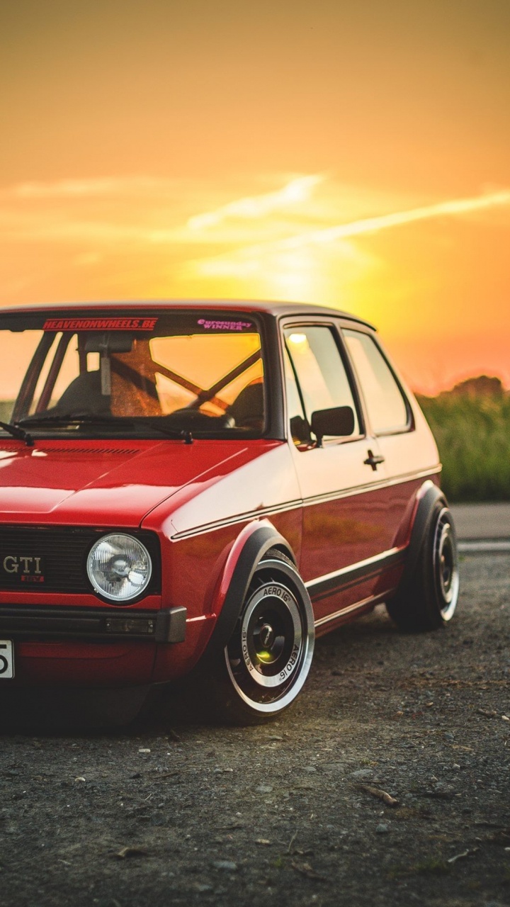 Volkswagen T-1 Rojo y Negro. Wallpaper in 720x1280 Resolution