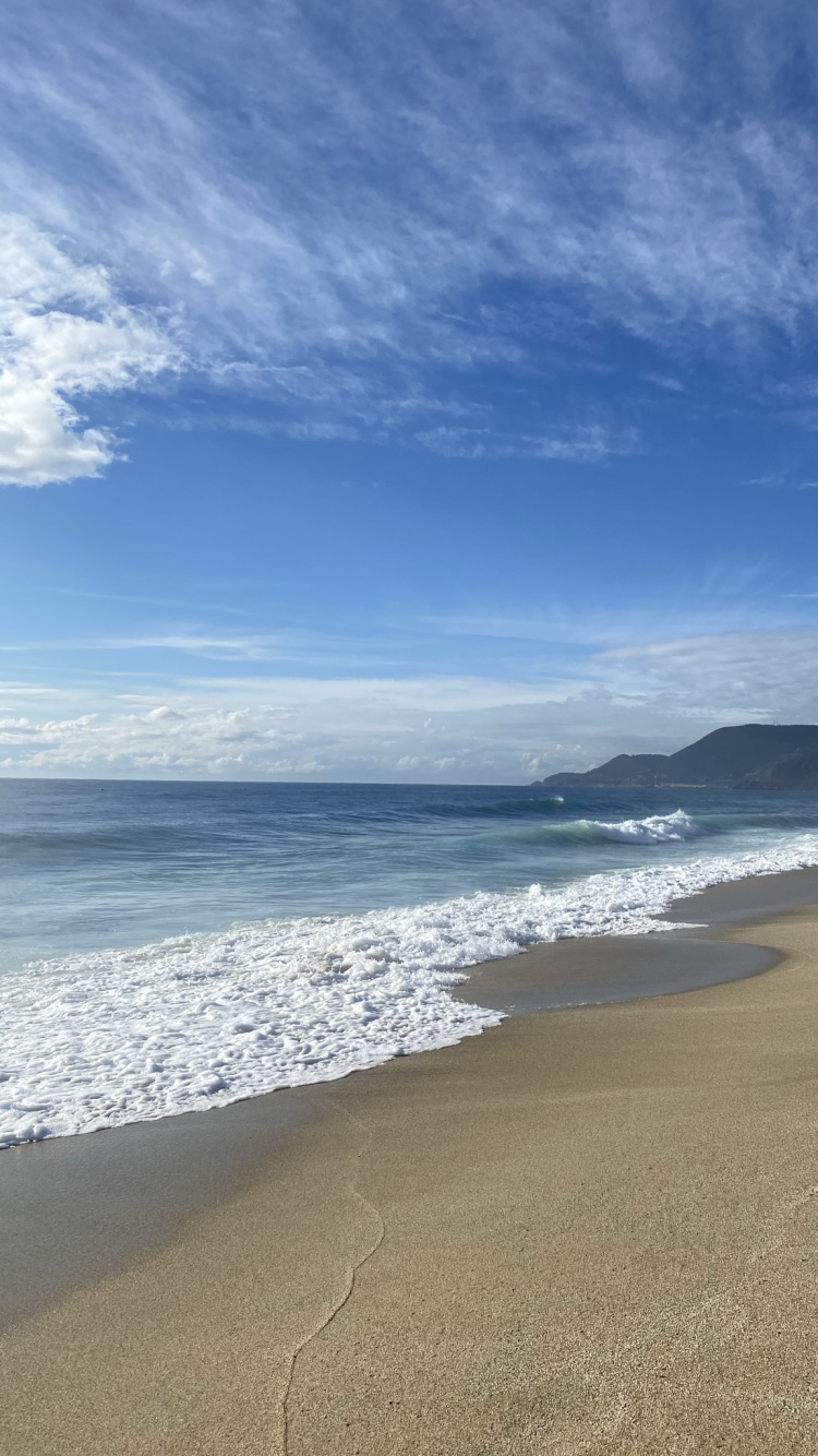 Meer, Cloud, Wasser, Ökoregion, Strand. Wallpaper in 750x1334 Resolution