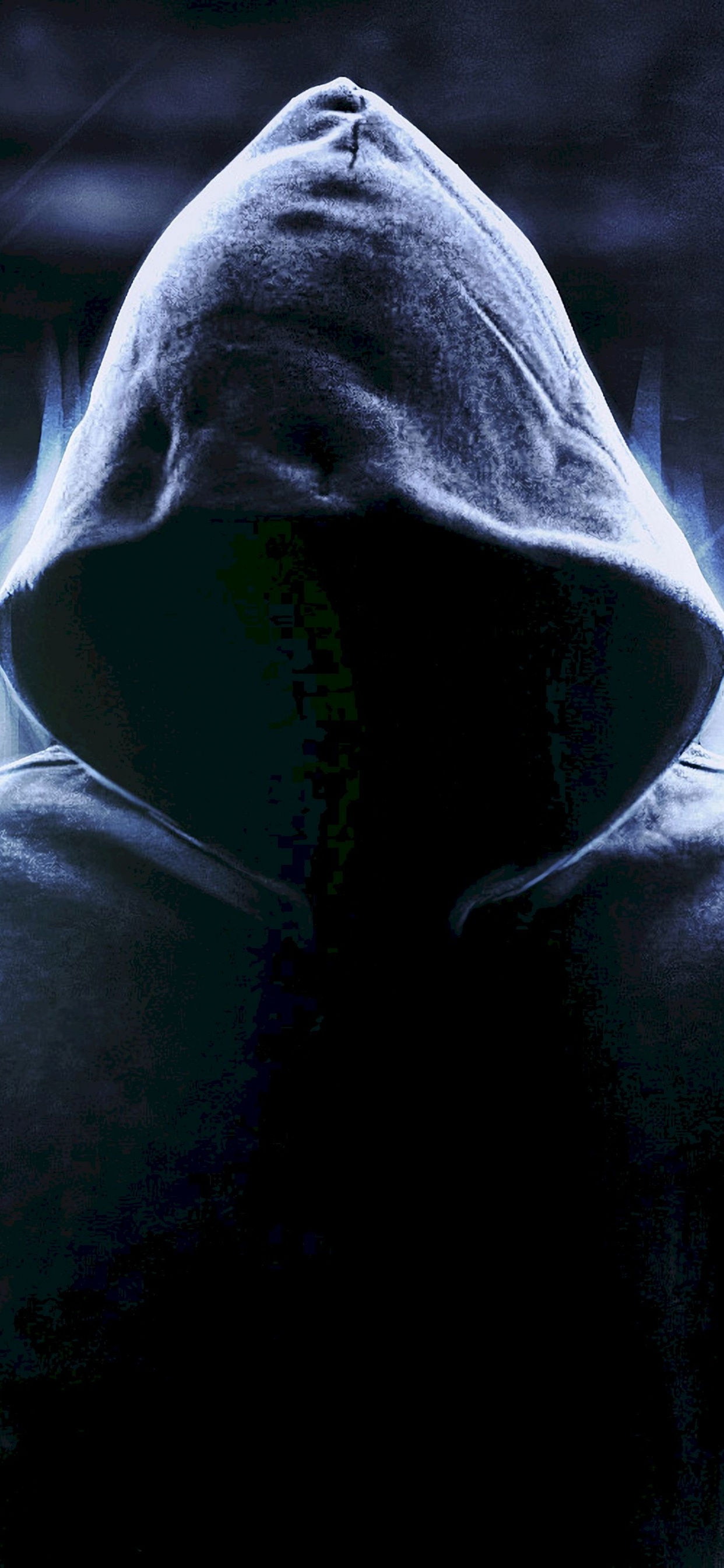 Person in Grauem Hoodie, Die in Graustufenfotografie Steht. Wallpaper in 1242x2688 Resolution