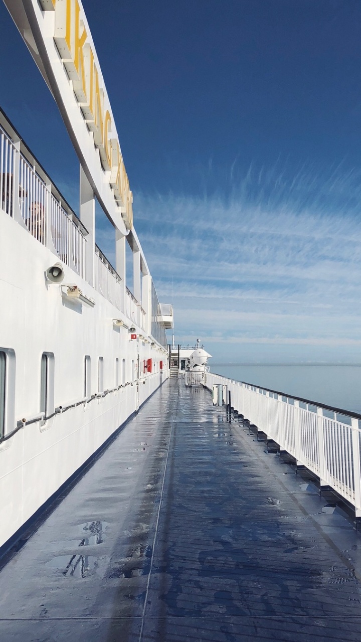 Sea, Fluid, Horizon, Passenger Ship, Ocean. Wallpaper in 720x1280 Resolution