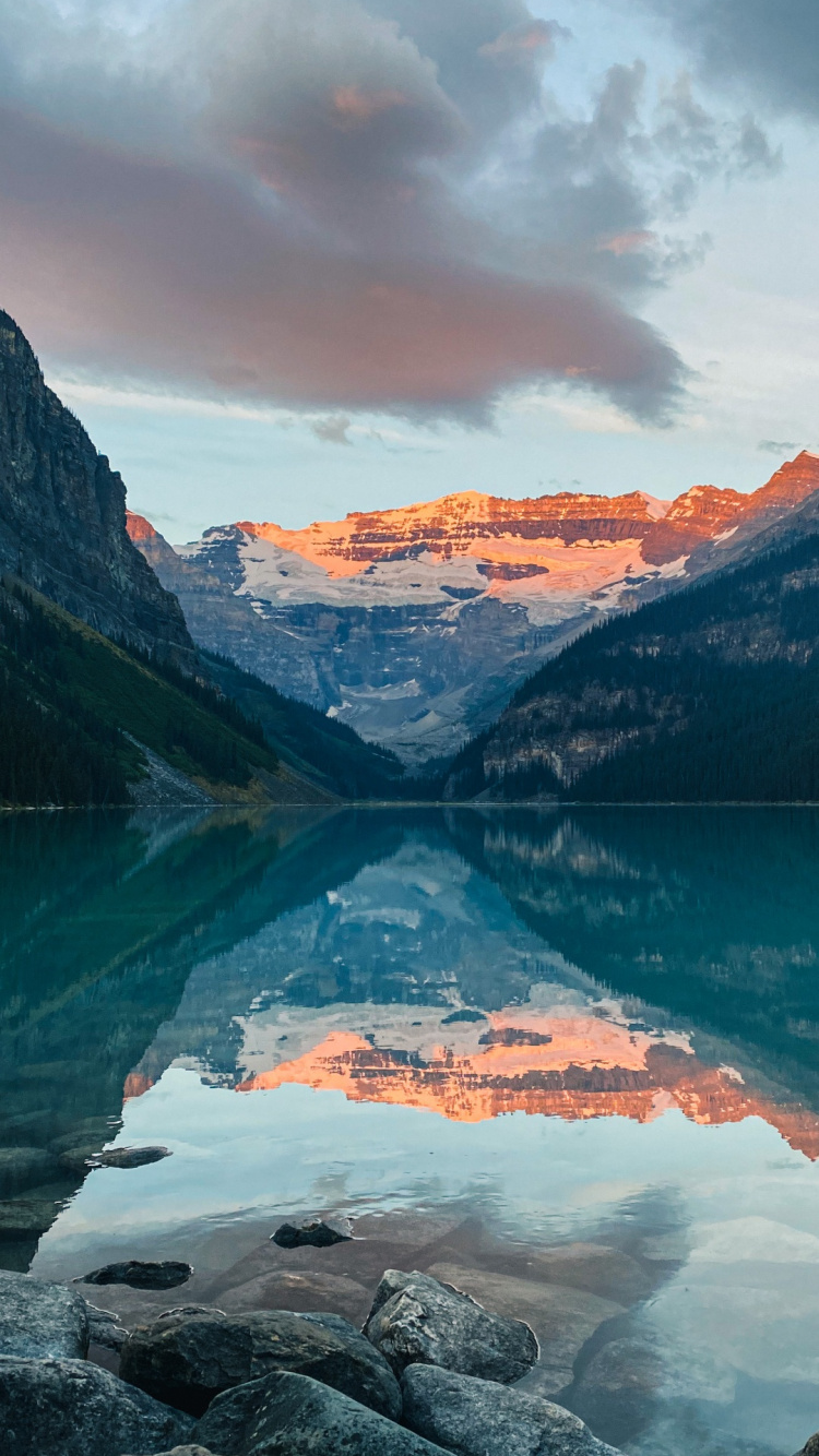 Lake Louise, Lac, Gamme de Montagne, Nature, Eau. Wallpaper in 750x1334 Resolution