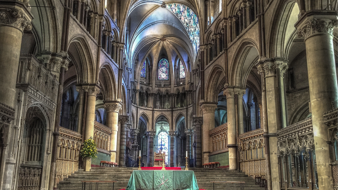 Nappe Rouge Sur Table. Wallpaper in 1280x720 Resolution