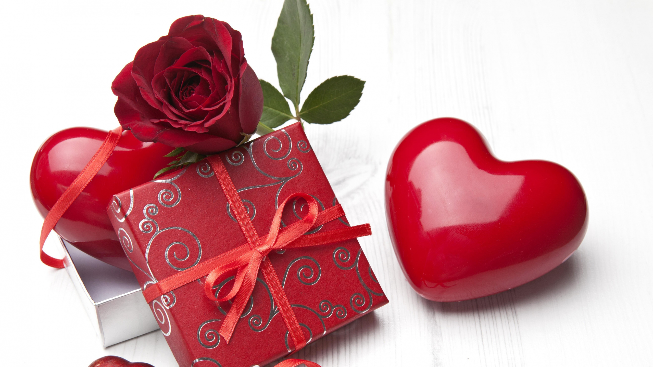 Heart, Rose, Valentines Day, Romance, Red. Wallpaper in 2560x1440 Resolution