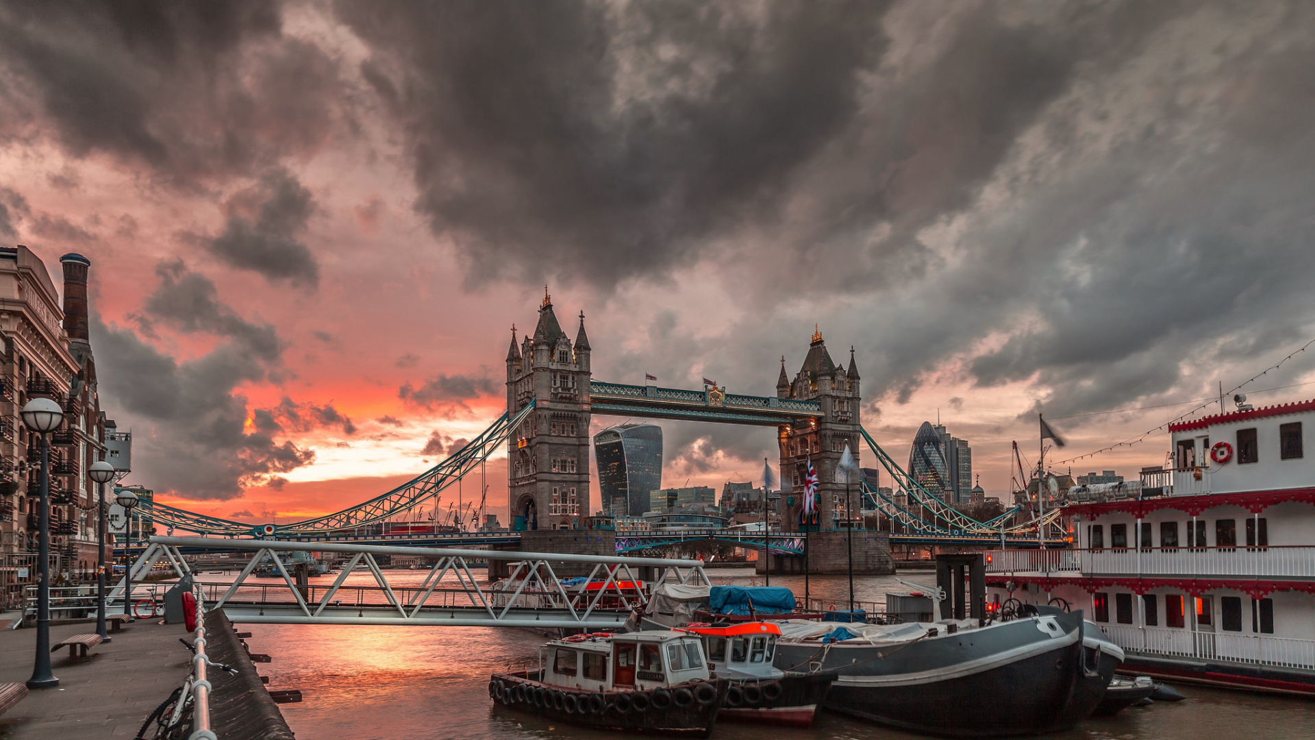 Bridge Over Body of Water Under Cloudy Sky During Daytime. Wallpaper in 1920x1080 Resolution