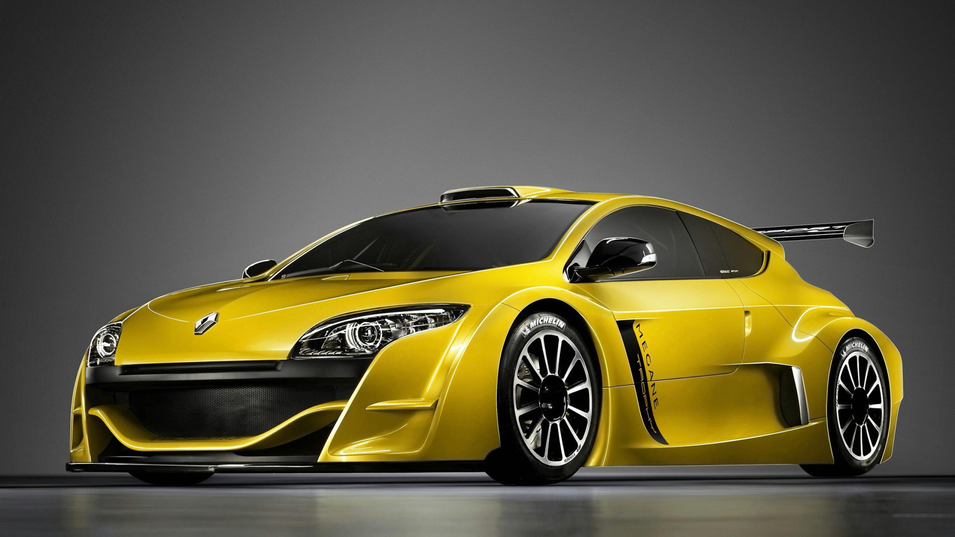 Lamborghini Aventador Jaune Sur Fond Gris. Wallpaper in 1920x1080 Resolution