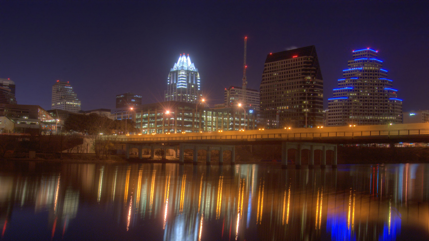 Skyline Der Stadt Bei Nacht Night. Wallpaper in 1366x768 Resolution