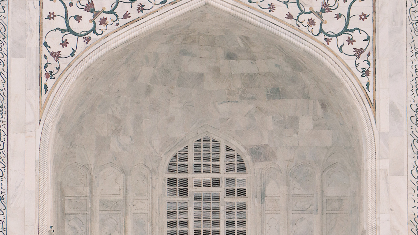 Bâtiment en Béton Marron et Blanc. Wallpaper in 1366x768 Resolution