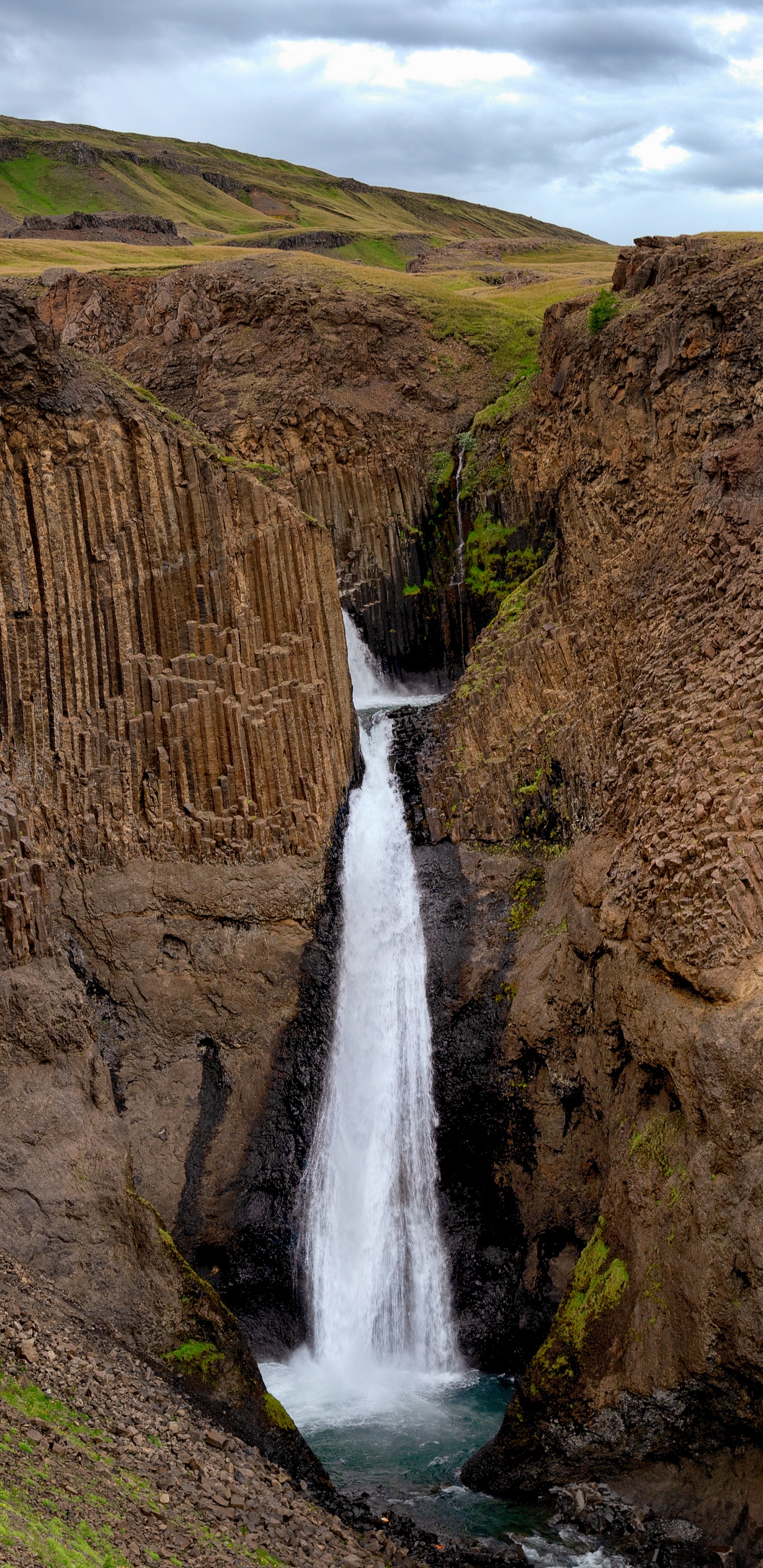 Cascada, Cuerpo de Agua, Agua, Los Recursos de Agua, Naturaleza. Wallpaper in 1440x2960 Resolution